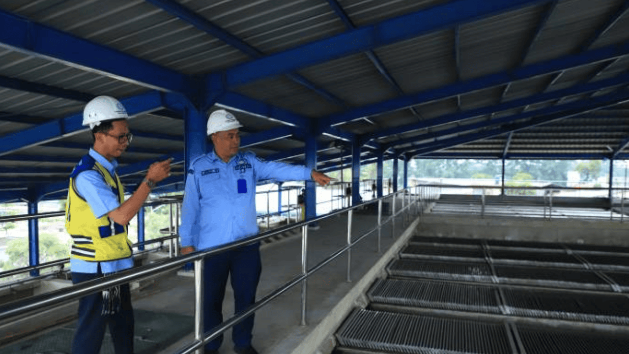 Sempat Tercemar, Tirta Benteng Pastikan Air Aman dan Mengalir Penuh ke Pelanggan Siang Ini