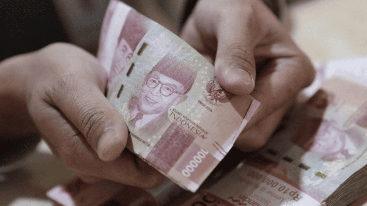 UMK Cilegon 2026 Resmi Tembus Rp5,46 Juta, Paling Tinggi di Banten—Andra Soni Tekankan Keseimbangan Daya Beli dan Iklim