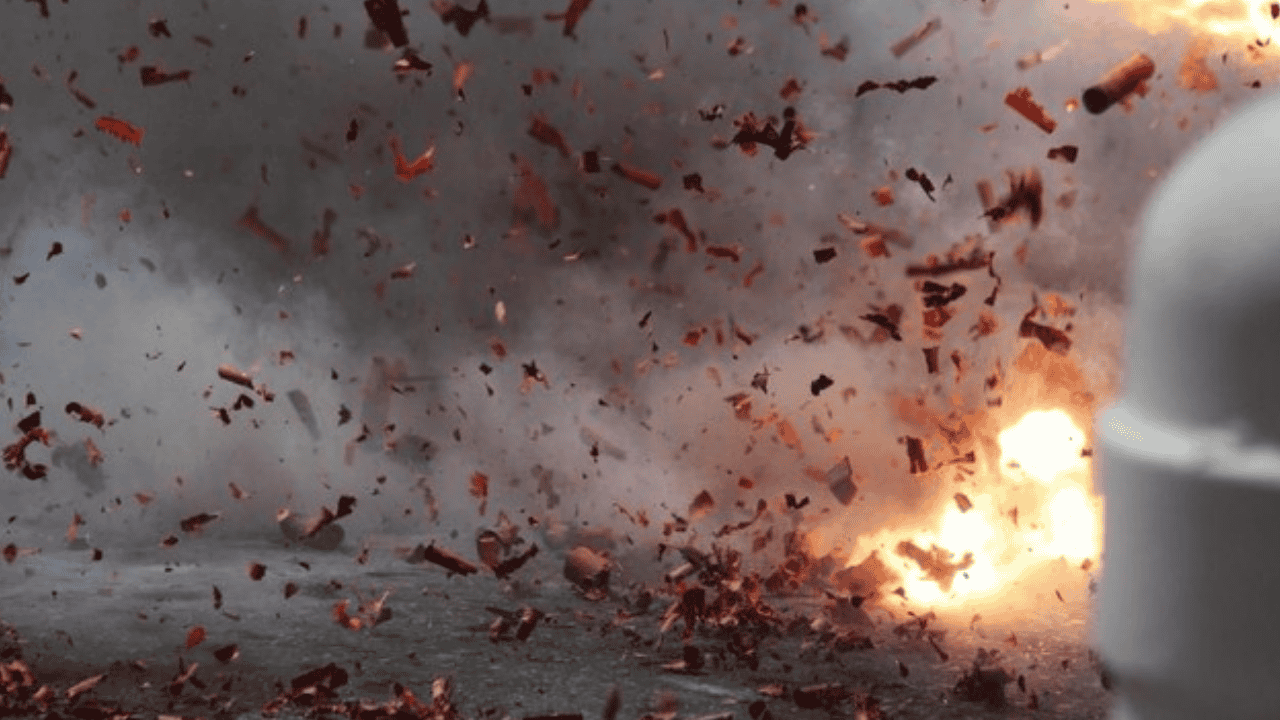 Bom Mengguncang Masjid di Homs Saat Salat Jumat, 8 Tewas