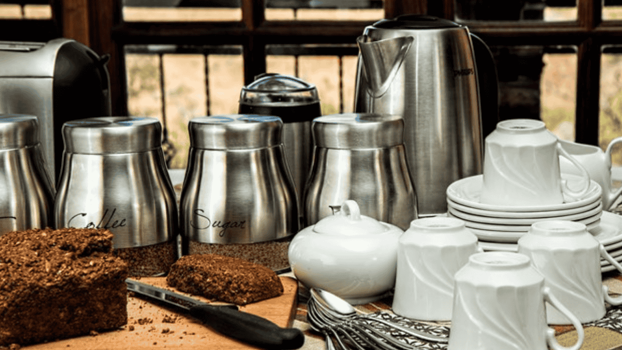 Walkot Solo Sebut Coffee Shop Salah Satu Penyumbang Inflasi Tertinggi, Harga Biji Kopi Dinilai “Agak Anomali”