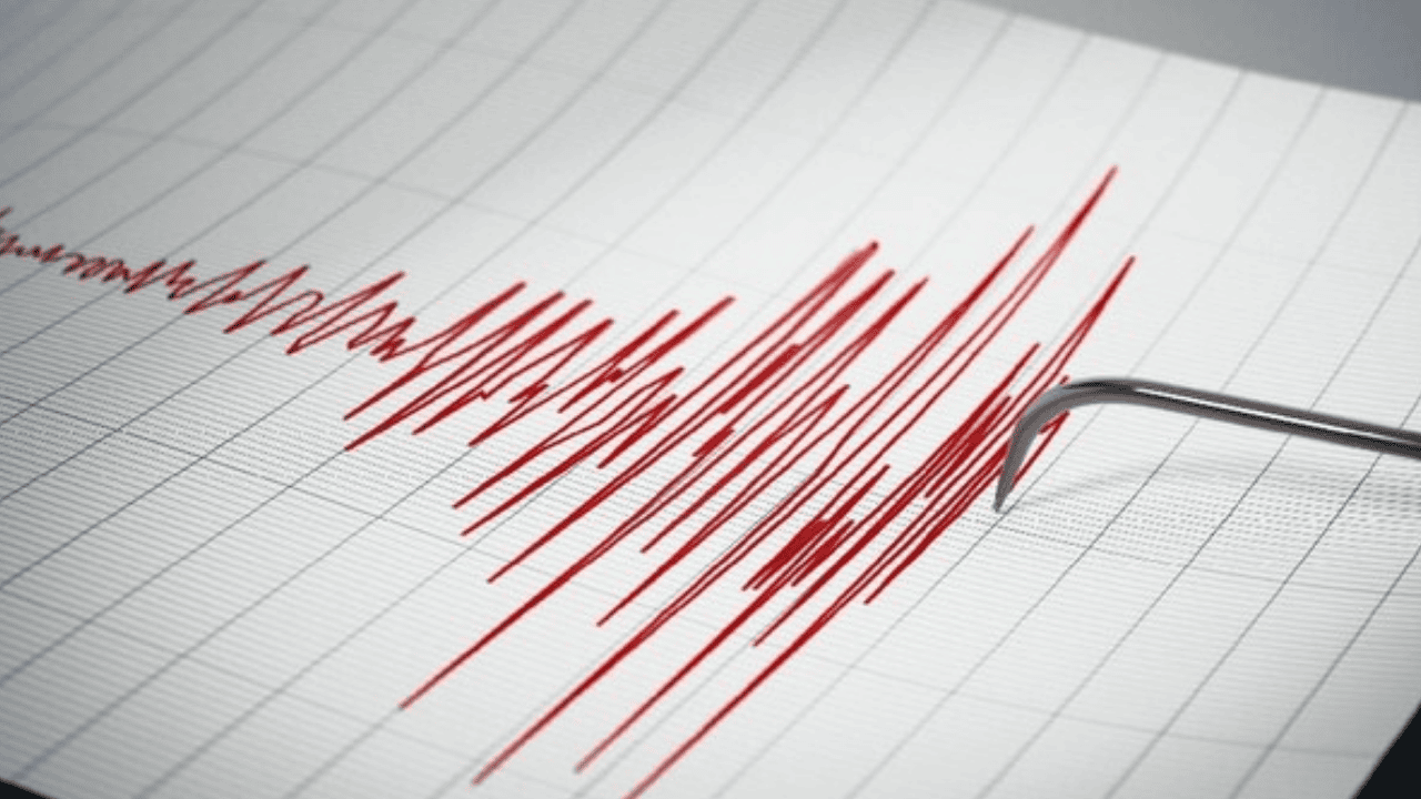 BBMKG Catat 59 Rentetan Gempa Kecil di Selat Lombok, Bali Timur Diminta Siaga Antisipasi Skenario Terburuk