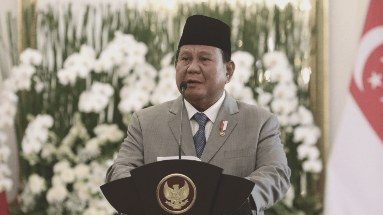 Prabowo Genap 74 Tahun, Tolak Karangan Bunga dan Ajak Masyarakat Bantu Sesama