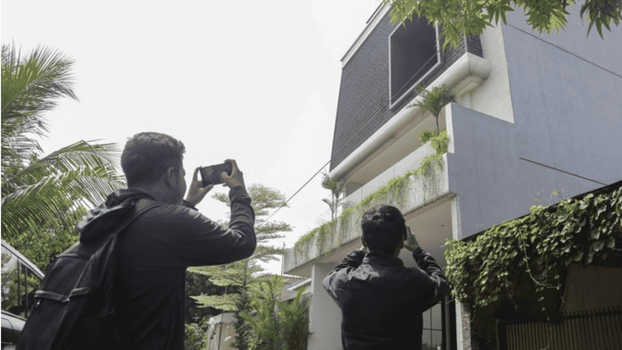 Terungkap! Polisi Temukan Cairan Misterius di Lokasi Kebakaran Rumah Anggota BPK yang Tewaskan Haerul Saleh