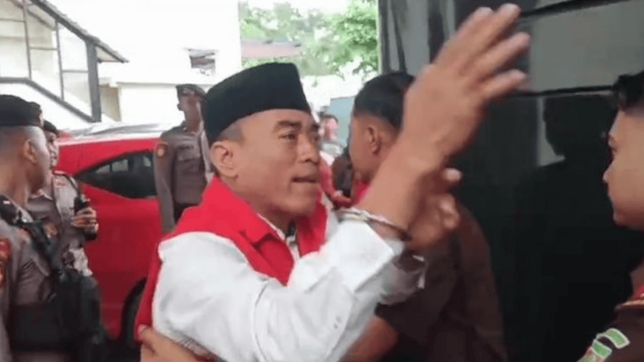 Sidang Perdana Pentolan AMPB di PN Pati: Botok Cs Tolak Dakwaan, Serukan Rakyat “Jangan Takut Kritik Penguasa”