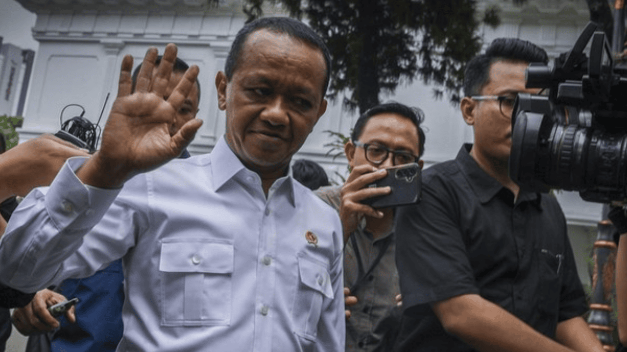 Prabowo Minta Stok BBM RI Tahan 3 Bulan, Bahlil Beber “Biang Keroknya” Bukan Pasokan tapi Gudang Penyimpanan