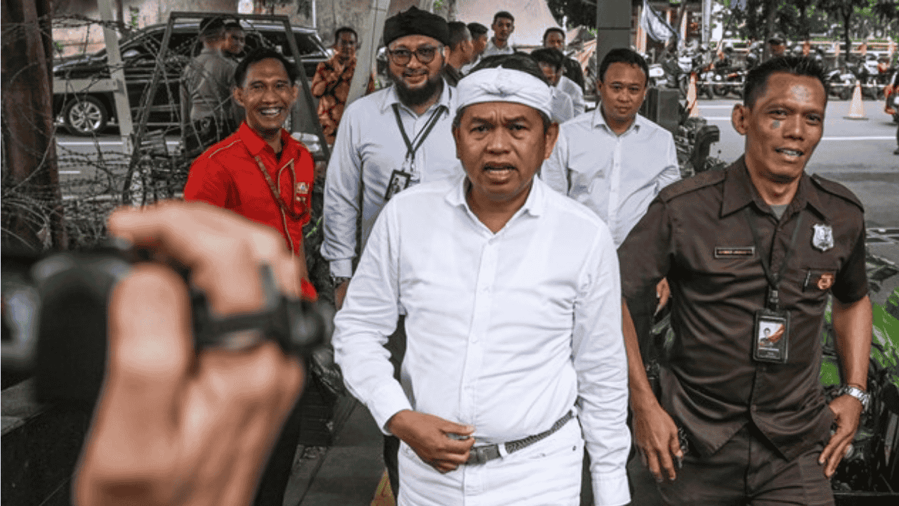 KDM Gruduk Tambang Ilegal Parung Panjang, Ultimatum Keras: “Besok Saya Pidana Semuanya”