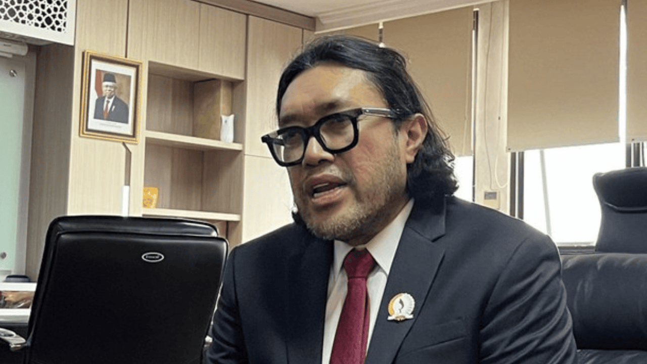 KPK Gerebek Rumah Politisi PDIP, Uang Ratusan Juta Disita! Jejak Kasus Bupati Bekasi Merembet ke Bandung