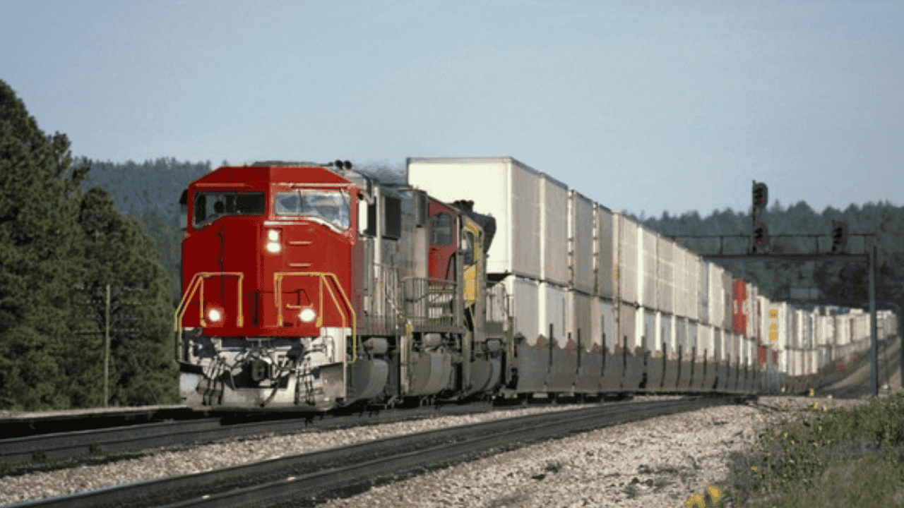 China Uji ‘Kereta Raksasa Nirkabel’ Bisa Angkut Beban Setara 3 Menara Eiffel Sekaligus