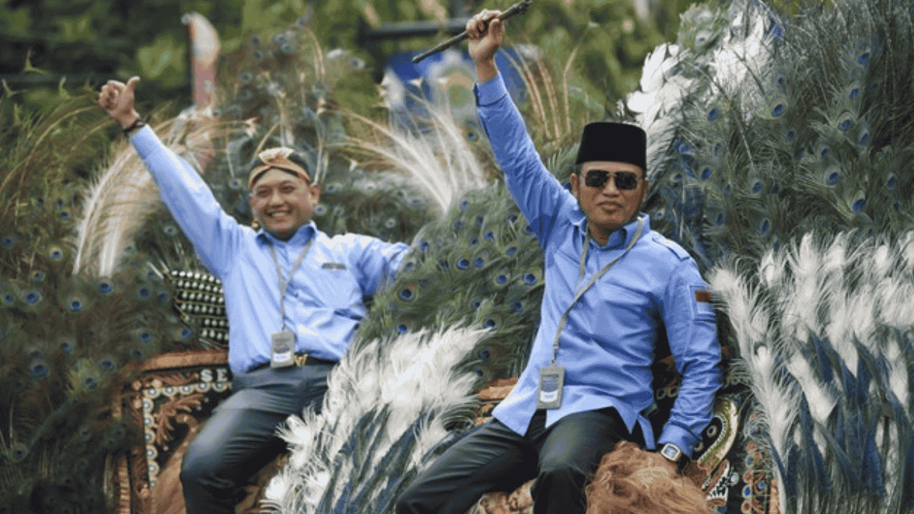 Heboh Mobil Dinas Rp8,5 M, Gubernur Kaltim Ngaku Belum Terima: “Masih Pakai Mobil Pribadi”