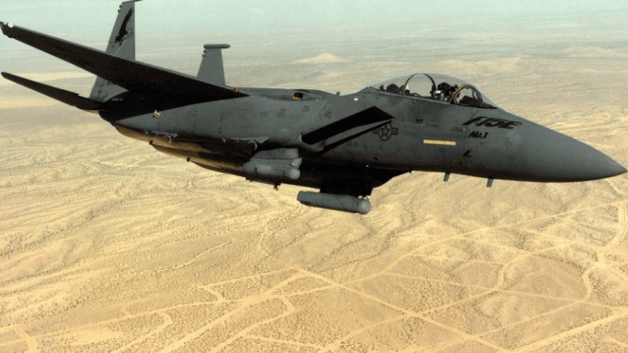 F-15E AS Ditembak Jatuh di Iran, Ini Spesifikasi ‘Mesin Perang’ yang Akhirnya Tumbang Setelah 20 Tahun