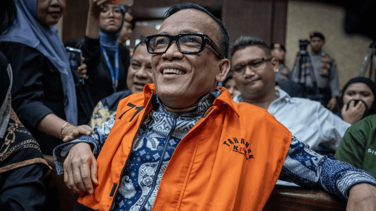 Celoteh hingga Nyanyian Noel di Sidang OTT Berujung Teguran Hakim, KPK Jadi Sasaran Sindiran Terbuka