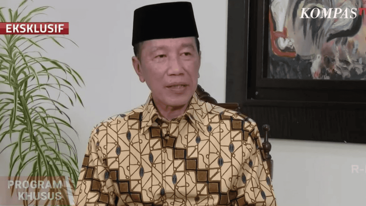 Jokowi Bongkar Dugaan ‘Operasi Politik’ di Balik Isu Ijazah, Siap Buka Dokumen dari SD hingga UGM di Pengadilan