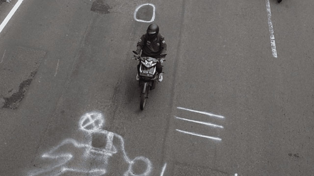 Lagi-Lagi Makan Korban, Jalan Berlubang Matraman Raya Disorot Usai Pelajar Tewas