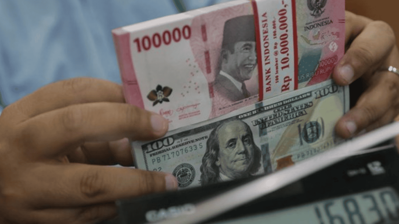 Rupiah Dibuka Menguat ke Rp16.714/US$, Analis: Bisa Naik Tapi Terbatas—Pasar Intip Sinyal The Fed & BI