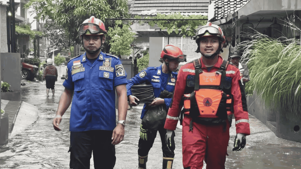 Banjir Rendam Sejumlah Titik di Malang, BPBD Matikan Listrik dan Siapkan Pengungsian