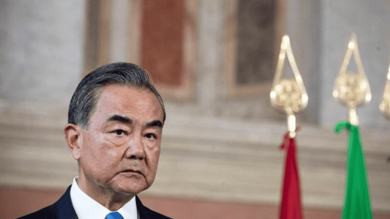 Krisis Energi Makin Parah! China Mendesak Iran Segera Buka Selat Hormuz Saat Pasokan BBM Menipis