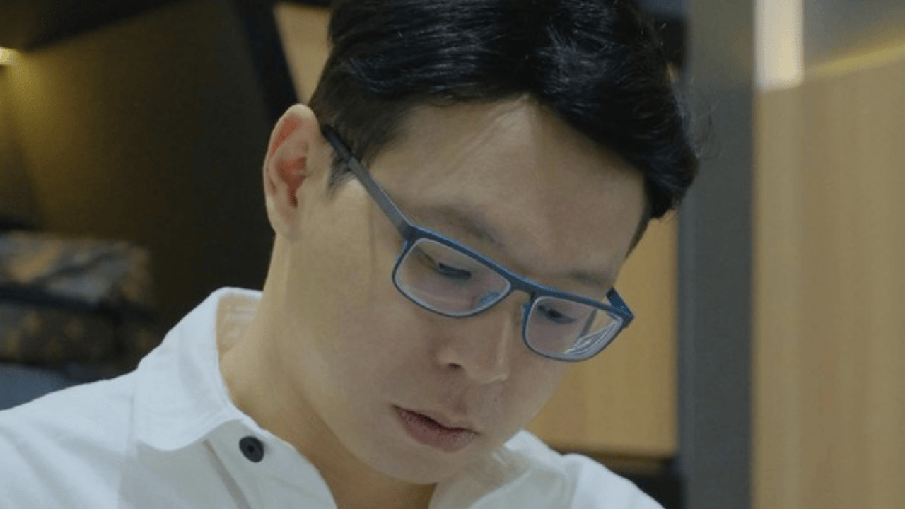 Babak Baru Seteru Dokter Viral: Richard Lee Jadi Tersangka usai Laporan Dokter Detektif, Dijadwalkan Diperiksa 7 Januari